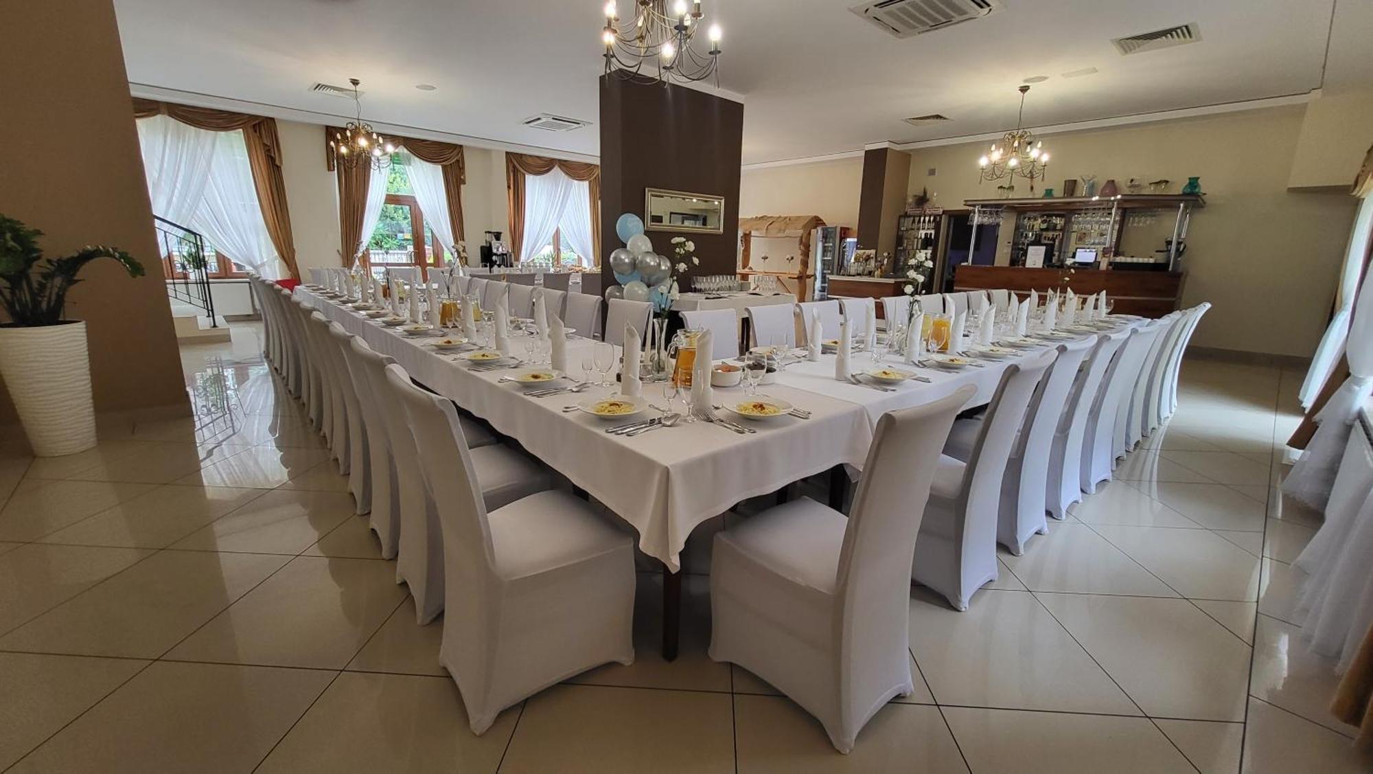Hotel Chancza Spa & Restauracja Rakow  외부 사진