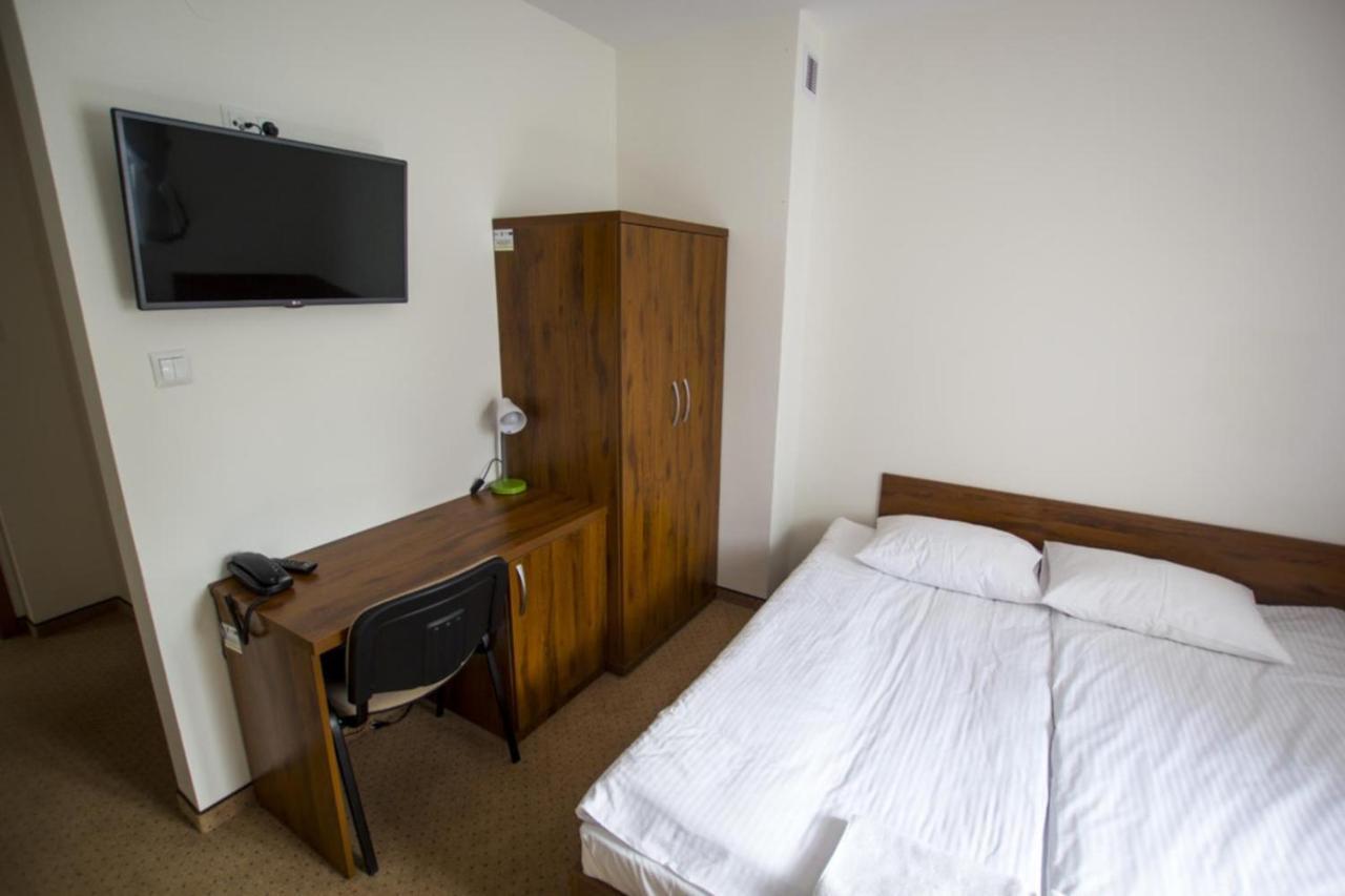 Hotel Chancza Spa & Restauracja Rakow  외부 사진
